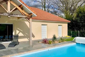 Cottage pour 7 personnes, avec piscine à Sauveterre-de-Béarn