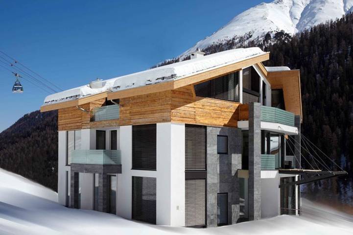 Ferienwohnung für 2 Personen, mit Balkon und Whirlpool sowie Terrasse und Garten in Samnaun