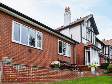Log Cabin for 2 People in Whitby, North Yorkshire, Photo 2