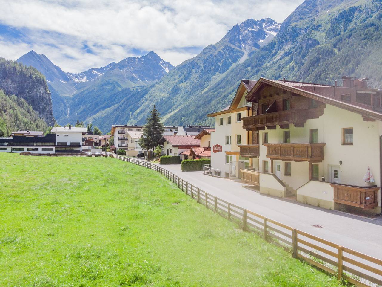 Ganze Wohnung, Falkner in Stubaier Alpen, Längenfeld
