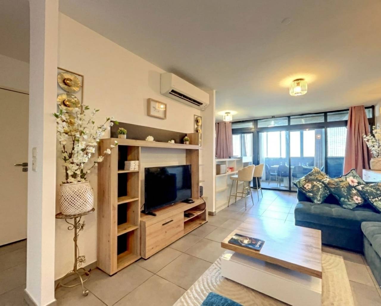 Appartement entier, Rosa - Piscine - Patio in Saint-Leu, Île de la Réunion