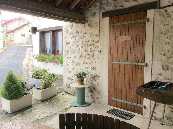 Gîte pour 5 personnes, avec terrasse et jardin dans Seine-et-Marne - 2