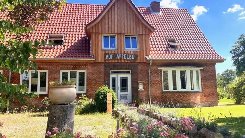 Ferienwohnung für 3 Personen, mit Garten - 1
