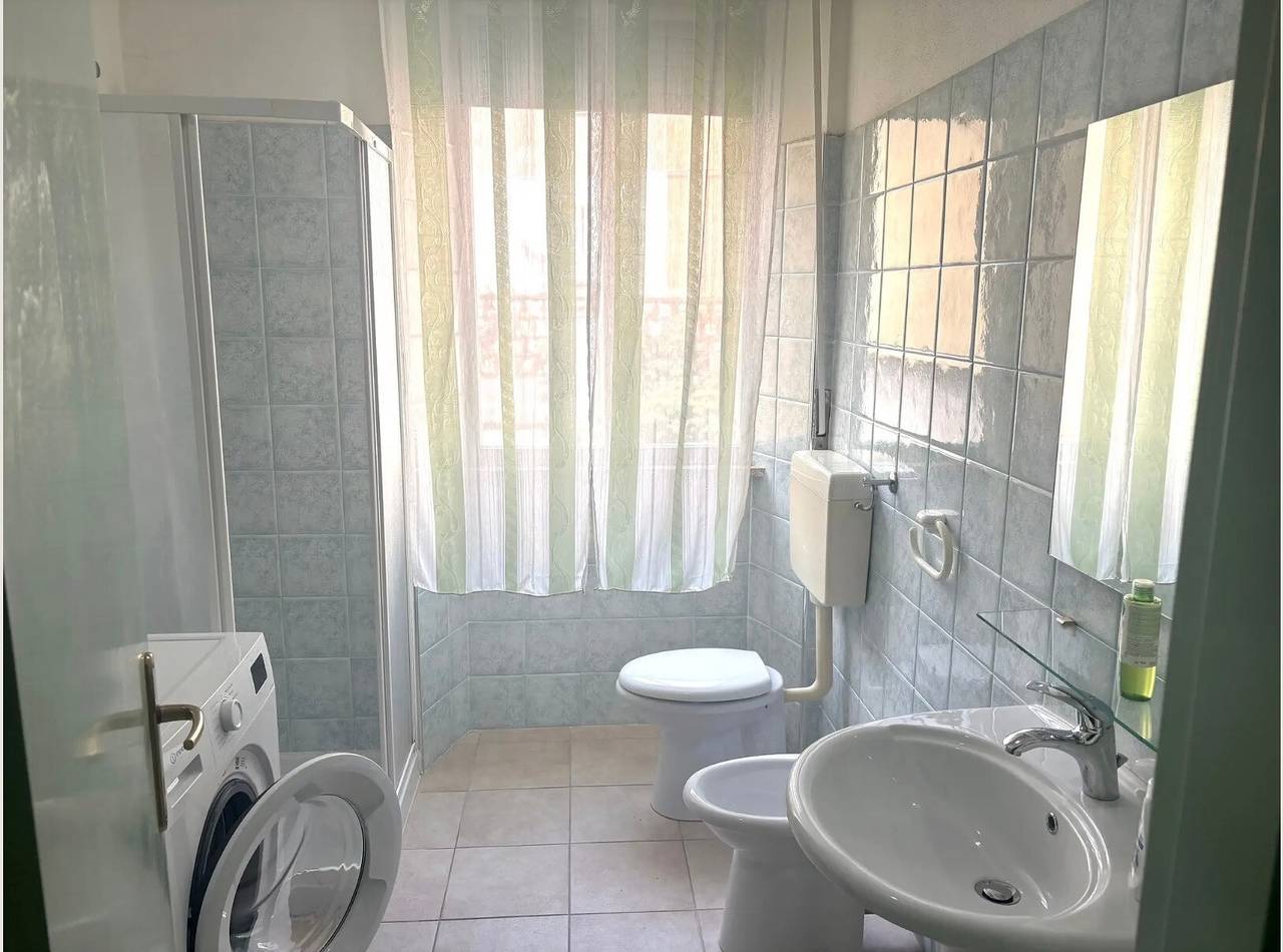 Ganze Wohnung, Apartment „Smart Convenient“ mit Gemeinschaftsgarten und Klimaanlage in Orosei, Golf von Orosei