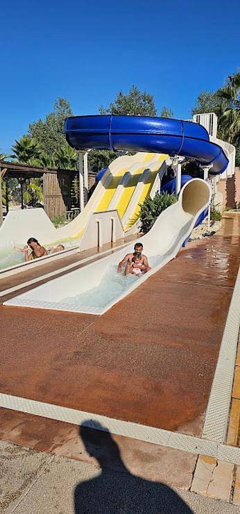 Camping pour 6 personnes, avec terrasse à Valras-Plage - 3