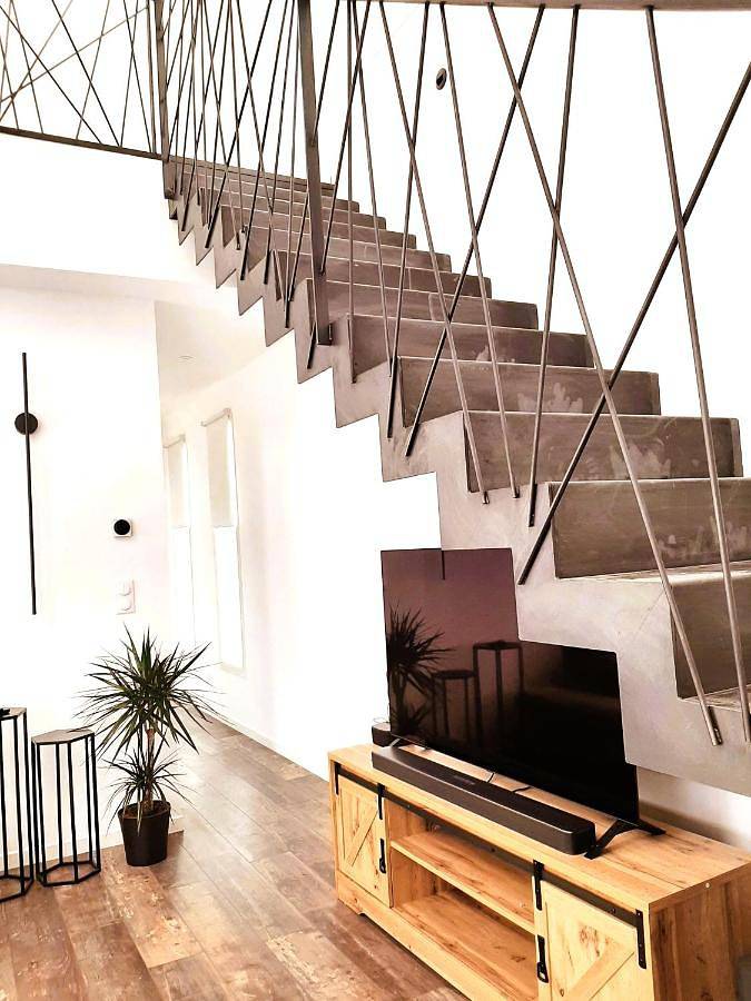 Location de vacances pour 7 personnes, avec Balcon ainsi que Terrasse et Jardin à L'Houmeau - 4