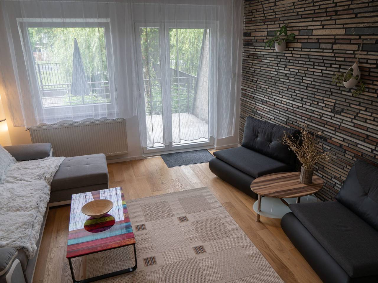 Doppelhaushälfte für sechs Personen mit Garten in Szántód, Orilla sur del lago Balaton