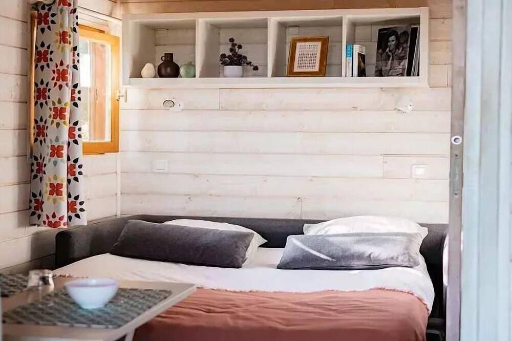 Chalet 1 pièce 2 Personnes in Laroque-des-Albères, Côte méditerranéenne (France)
