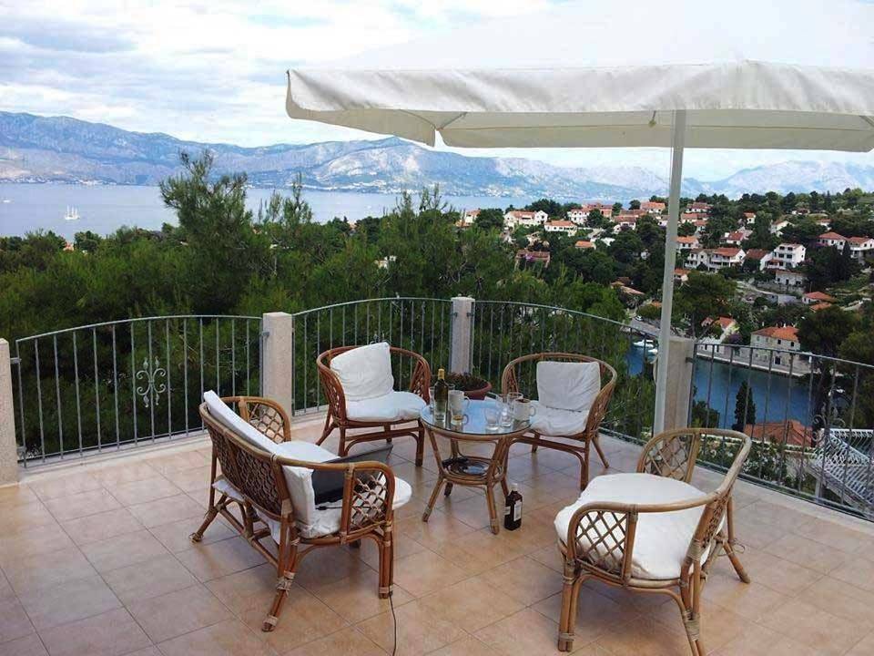 Villa with Sea View in Supetar, Brac