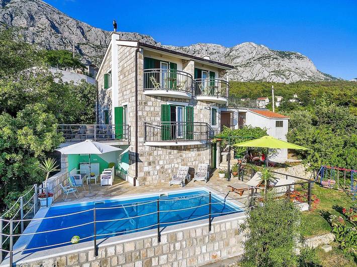 Casa de vacaciones para 10 personas, con jardín además de terraza y piscina, Se admiten mascotas - 1