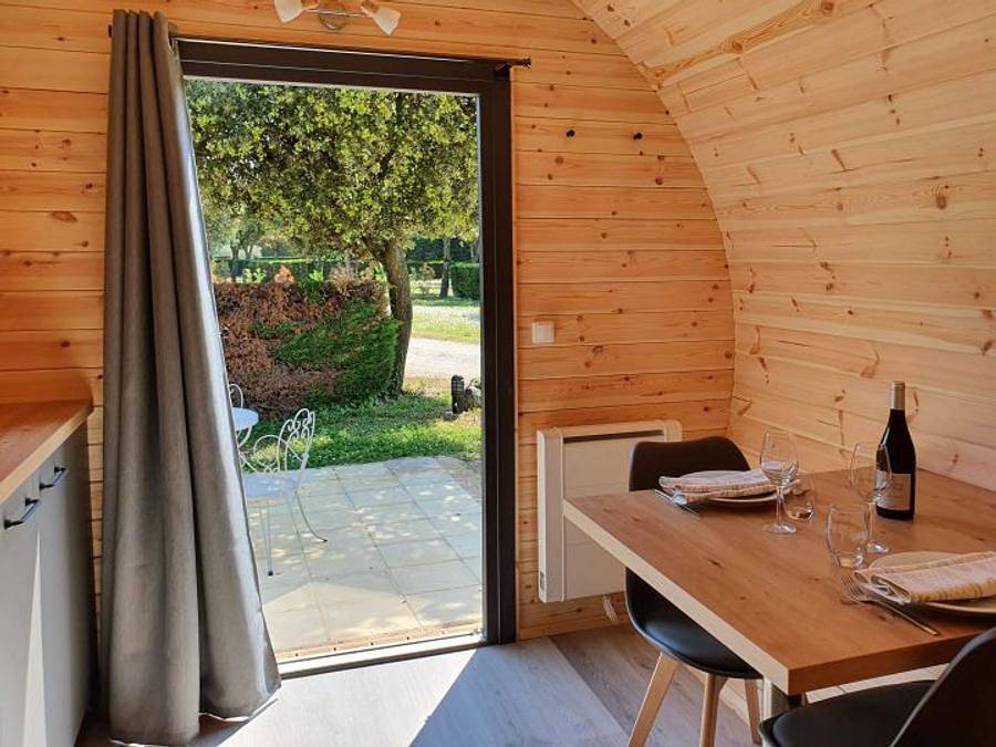 Camping Des Favards - Einzigartig 4 personen - Unterkunft Ungewöhnlich - Fass 4pl - ohne Sanitäranlagen in Violès, Vaucluse