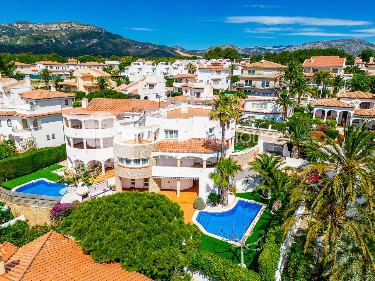 M308-086 Villa Pomer in Miami Playa, Costa Dorada