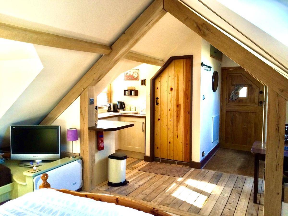 Deluxe Family Suite in Stroud, Gloucestershire