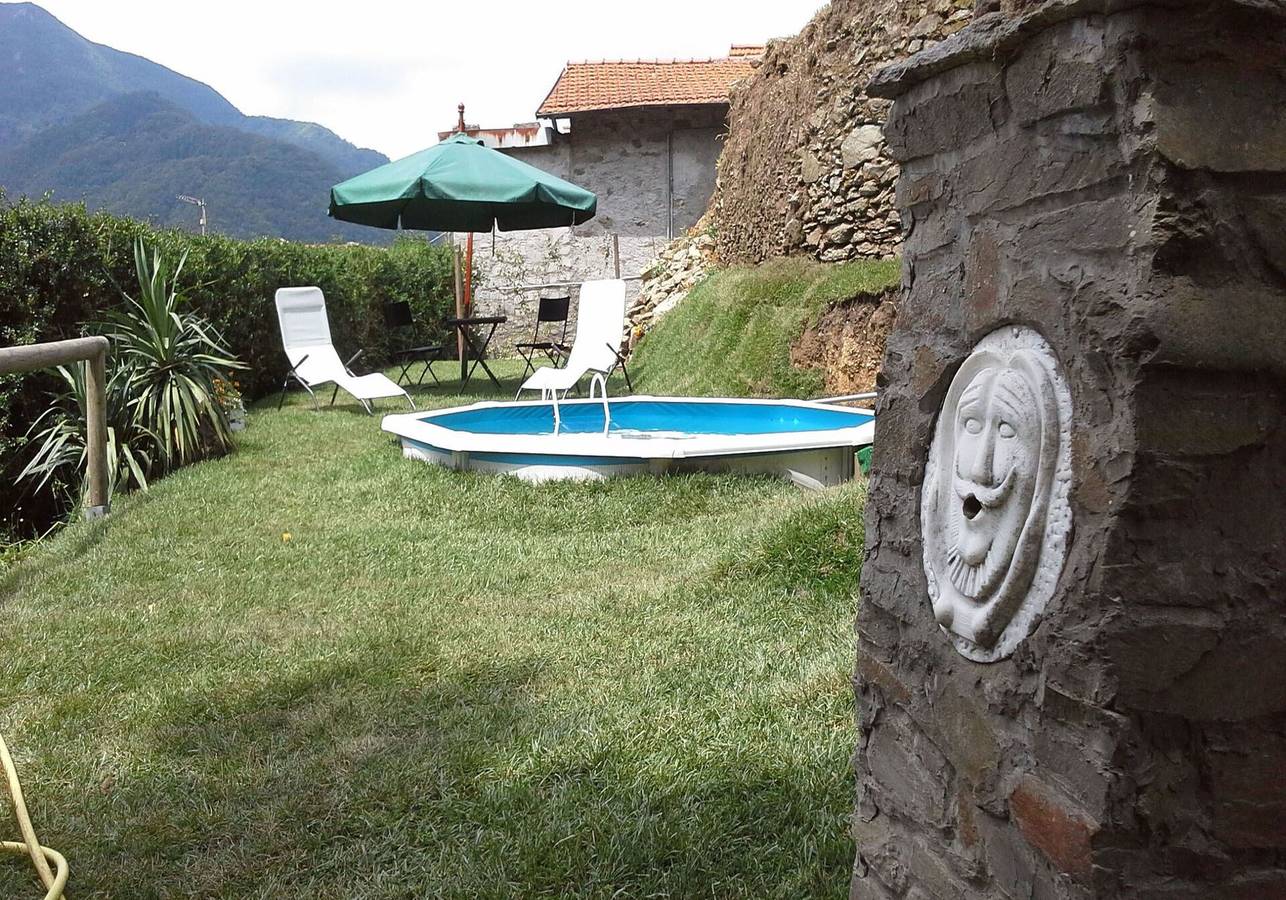 Emilia in Stazzema, Italienische Riviera