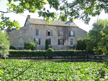 Chambre d’hôte pour 3 personnes, avec jardin, animaux acceptés à Saint-Denis-d'Orques