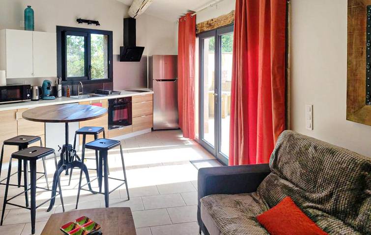 Location de vacances pour 4 personnes, avec jardin et piscine, animaux acceptés à Monieux - 3