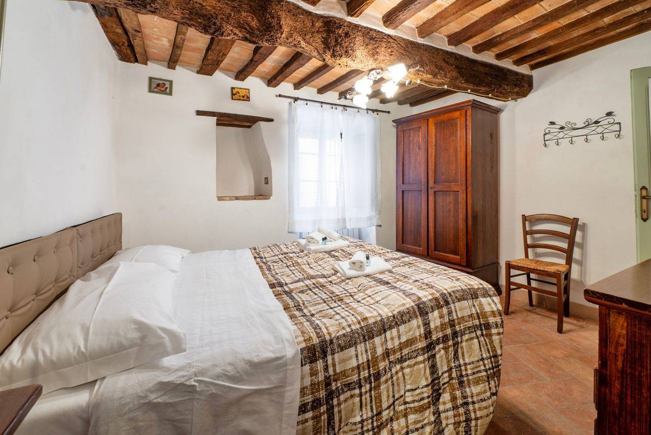 Apartamento entero, Guesthost - Comfy 2-Level Apartment near Perugia in Perugia, Provincia de Perugia