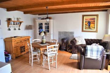 Gîte pour 6 personnes, avec terrasse dans Plage Saint-Guirec
