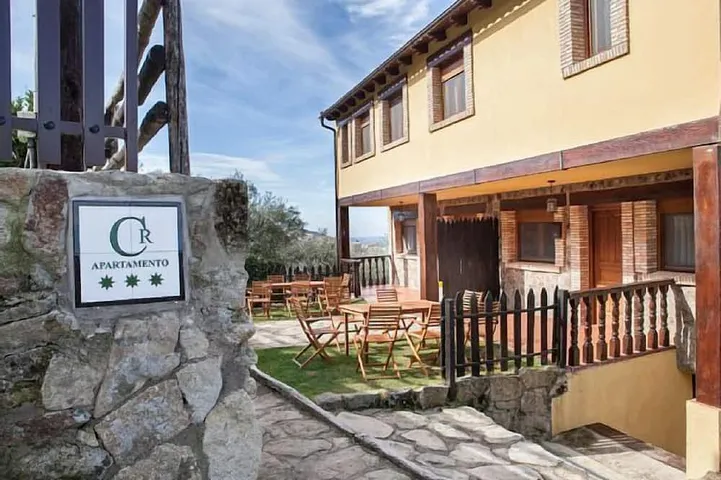 Cottage für 6 Personen, mit Pool und Balkon sowie Garten - 1