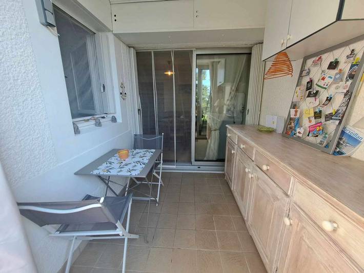 Appartement entier, Apt Rdc avec accès direct plage, grande terrasse, cuisine équipée, Parking in Marseillan-Plage, Marseillan