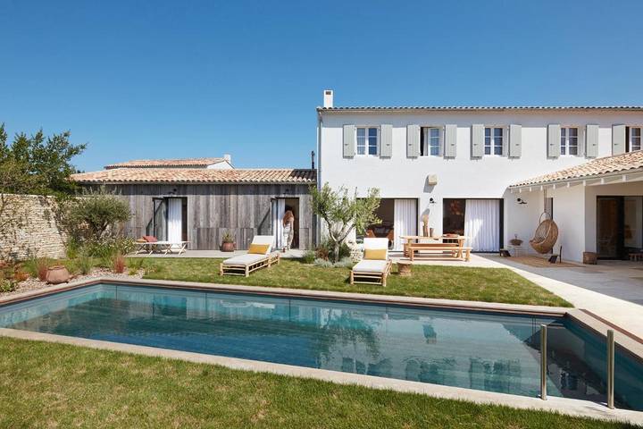 Maison d’hôte pour 2 personnes, avec Terrasse et Jardin ainsi que Piscine et Vue à Le Bois-Plage-en-Ré
