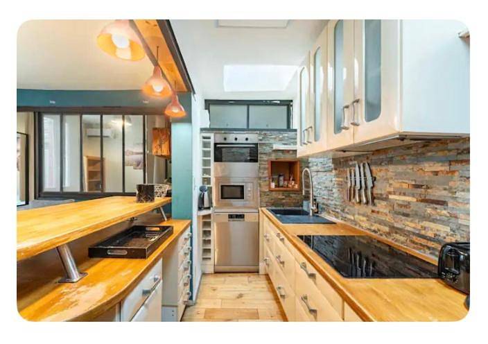 Gîte pour 4 personnes, avec terrasse dans Theatre Du Balcon - 3