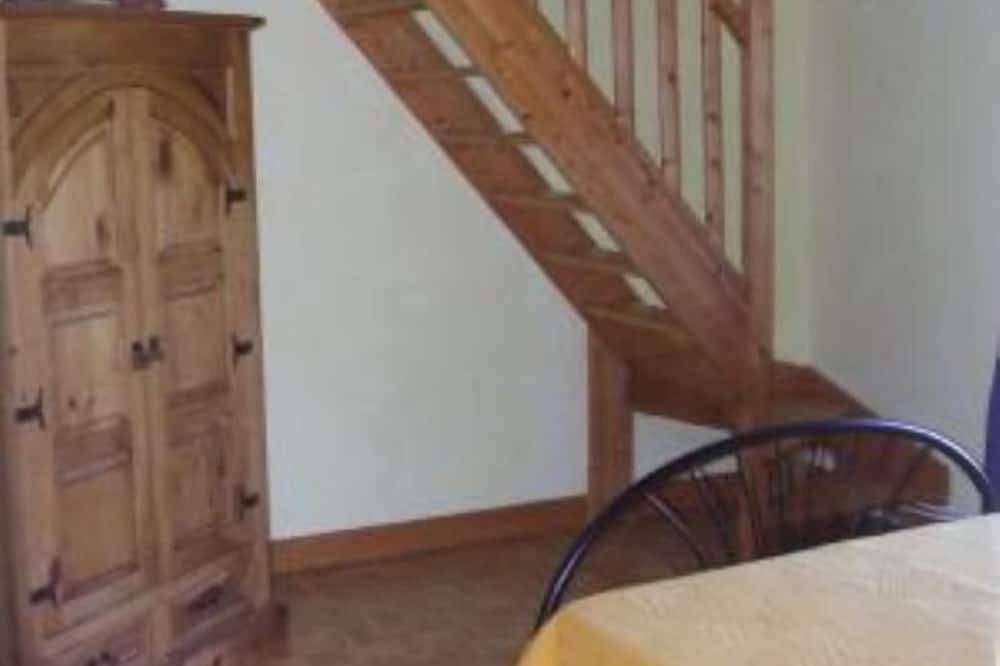 Country holiday home  independant and calm in Ouzouer-sur-Trézée, Montargis region