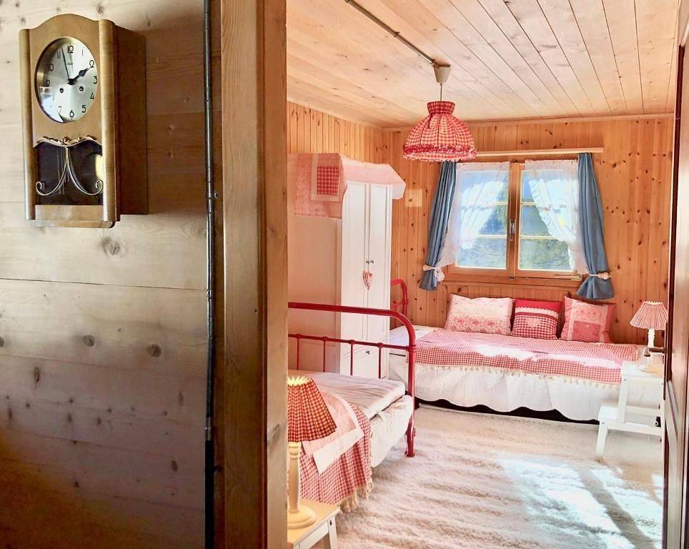 Sunny Chalet Arosa for single use for 4-6 persons in Arosa, Plessur alps