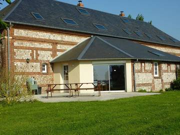 Gîte pour 13 personnes, avec terrasse et jardin à Sassetot-le-Mauconduit