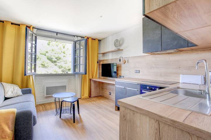 Gîte pour 2 personnes dans Sables d'Or les Pins - 2