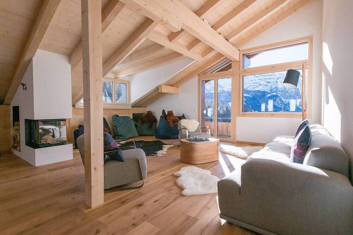Chalet für 8 Personen, mit Garten und Balkon in Lauterbrunnen