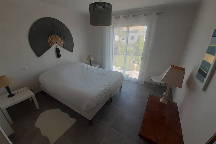 Location de vacances pour 6 personnes, avec terrasse et jardin dans Le Cabellou - 3