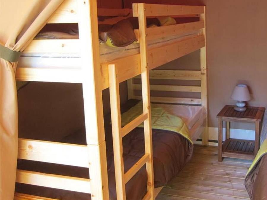 Camping Moulin de David - Canvas and wooden tent 5 persons - Lodge Victoria 30m² - Luxury finish (Saturday to Saturday) in Gaugeac, Périgord Pourpre