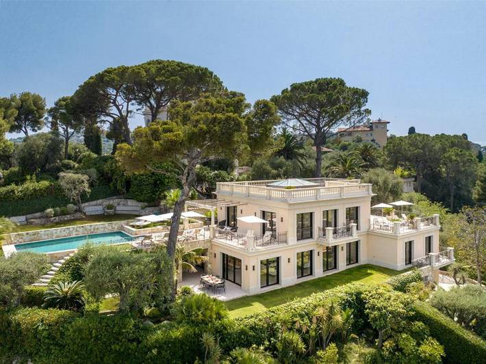 Villa voor 16 personen, with Balkon and Terras as well as Tuin and Zwembad in Saint-Jean-Cap-Ferrat