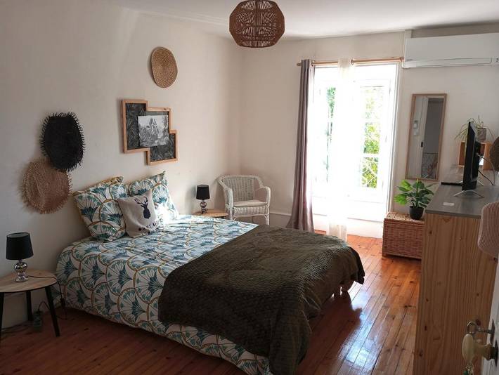 Chambre d’hôte pour 2 personnes, avec Terrasse et Jardin à Vals-les-Bains