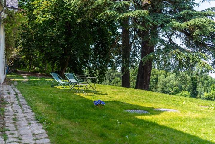 Gîte pour 2 personnes, avec jardin et terrasse à Gennes - 4