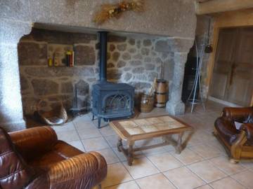 Gîte pour 8 Personnes dans Esplantas-Vazeilles, Haute-Loire, Photo 4