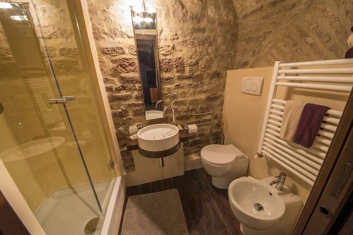 Appartamento intero, Loft in centro Assisi in Assisi, Perugia e dintorni