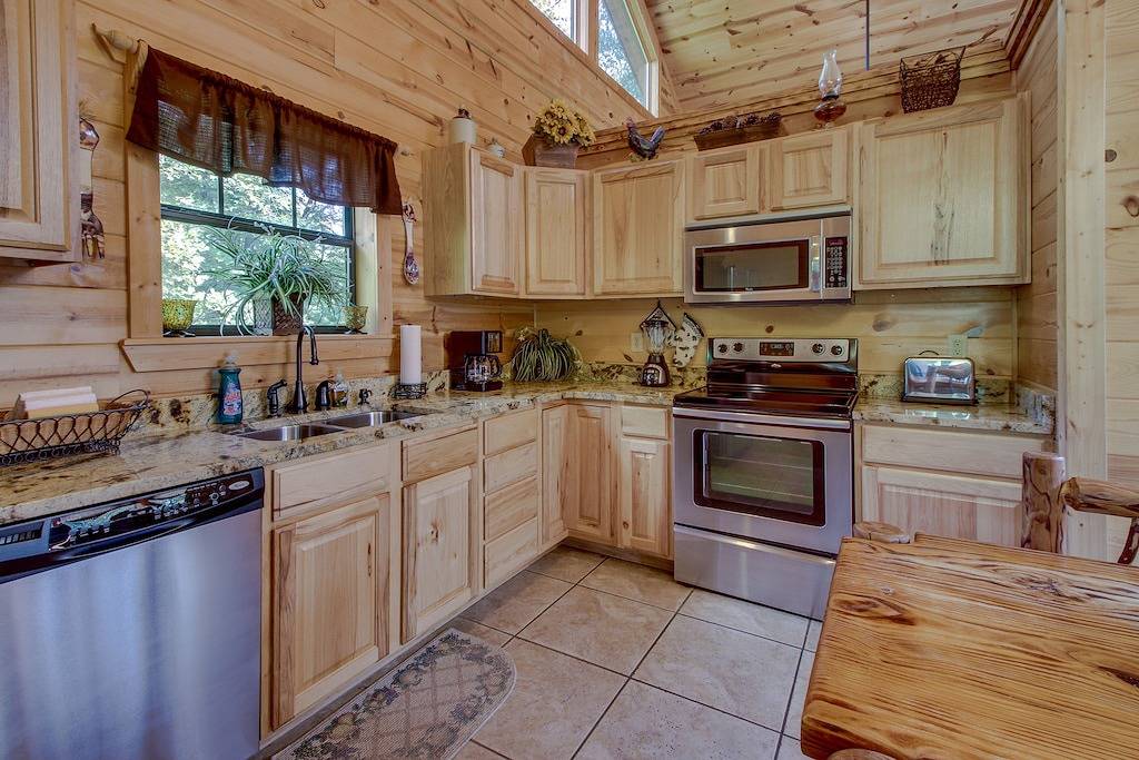 Privater, hundefreundlicher Kurzurlaub mit privatem Whirlpool und herrlichem Bergblick in Chattahoochee National Forest