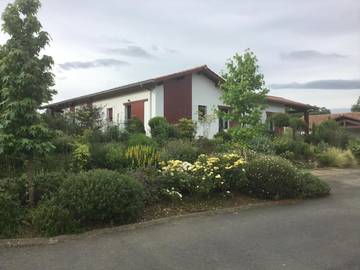 Chambre d’hôte pour 2 personnes, avec jardin et vue à Uhart-Cize