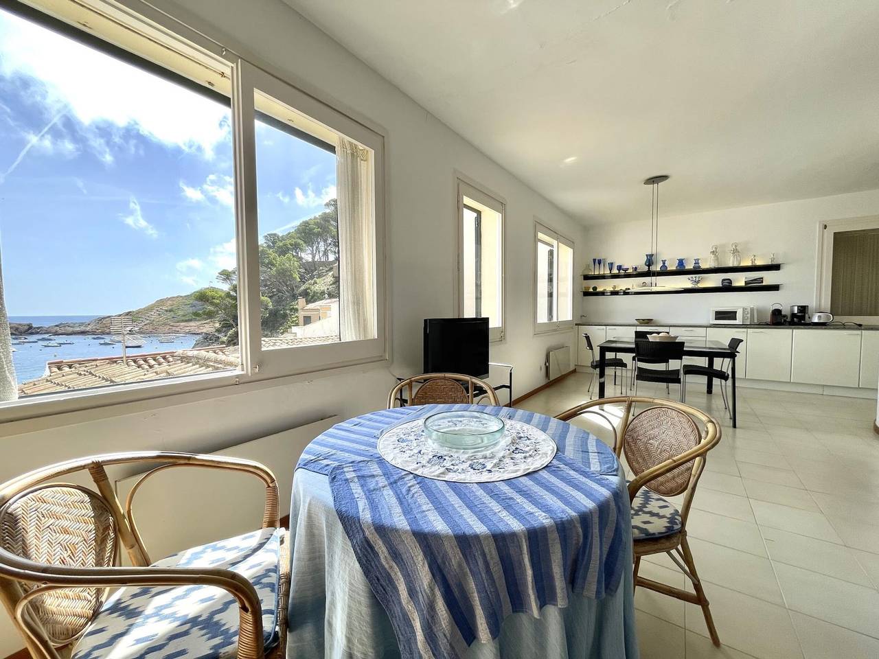 Maison de charme à Sa Tuna, Begur, 30m de la plage - 4 chambres, parking in sa Tuna, Begur