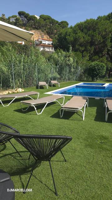 Holiday Rental for 14 People in Canyelles, Lloret de Mar, Photo 2