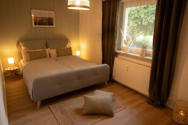 Ganze Wohnung, ***** Sterne Premium Ferienwohnung  in Ostseenähe in Loose, Rendsburg-Eckernförde
