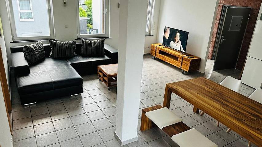 Ferienwohnung für 5 Personen, mit Balkon in Groß-Umstadt