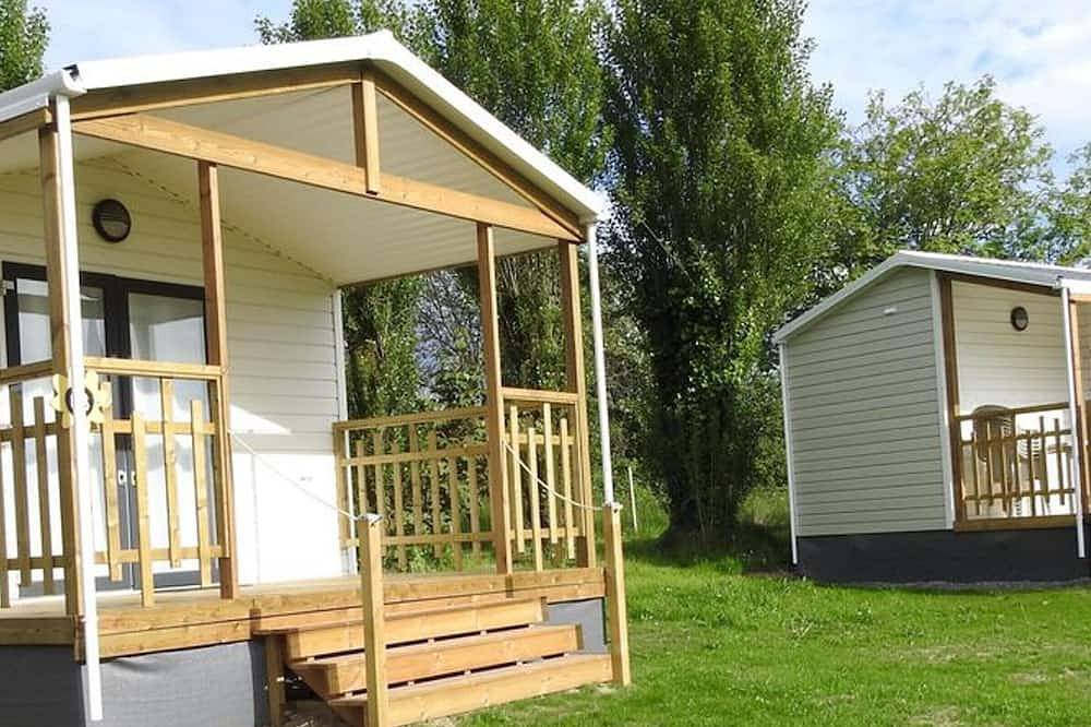 Camping pour 4 Personnes dans Le Grez, Parc naturel régional Normandie-Maine