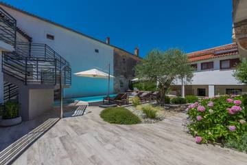 Villa für 10 Personen in Rovinjsko Selo, Rovinj, Bild 2