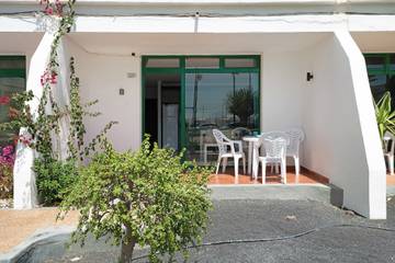 Apartment for 4 People in Puerto del Carmen, Tías, Photo 1