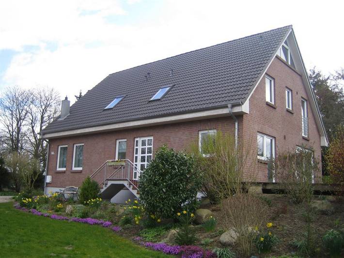 Ferienwohnung für 3 Personen, mit Garten, kinderfreundlich in Heikendorf