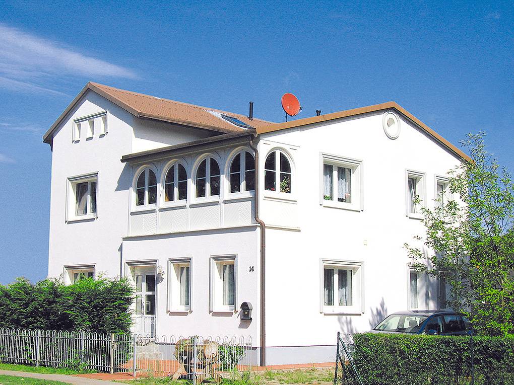 Entire vacation apartment, D 121.014 - Fewo Eg  2-4 Pers. in Juliusruh, Ruegen
