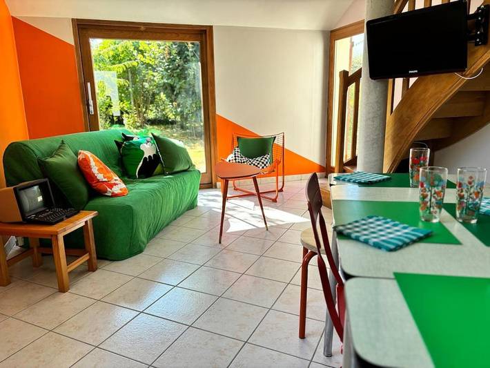 Location de vacances pour 5 personnes, avec terrasse à Villebernier